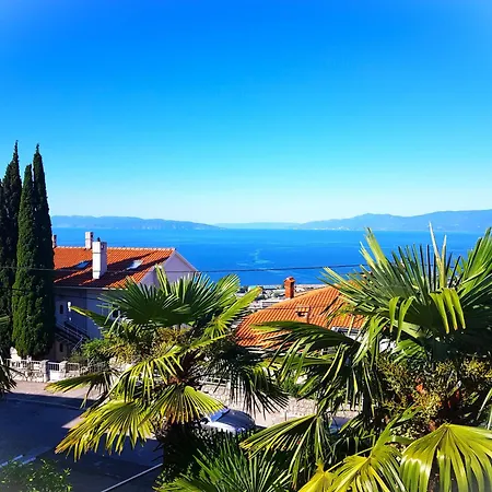 The Captain's With Amazing Views Apartman *